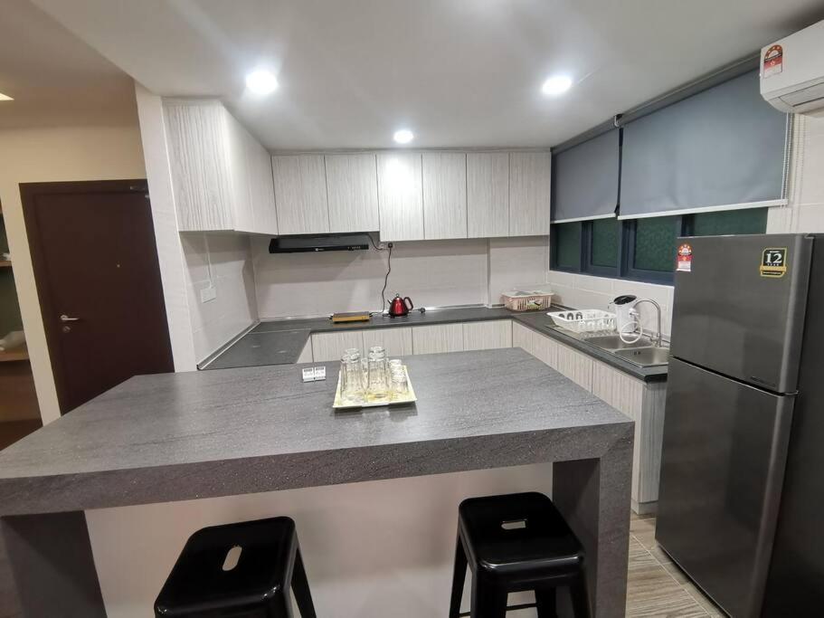 Teo Resident 2 Vivacity Jazz Suite 4 Kuching Exterior photo